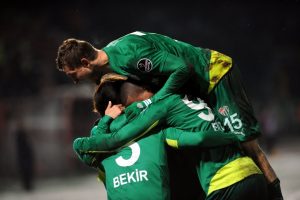 Hamza Hamzaoğlu: "Saldırın, korkmayın!"