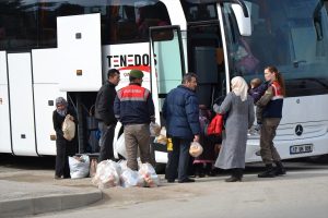&Ccedil;anakkale-Bursa yolunda 108 ka&ccedil;ak yakalandı!
