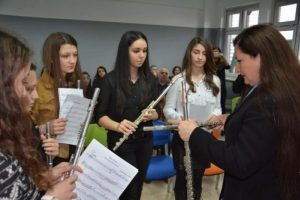 "Sihirli Fl&uuml;t" &ouml;ğrencilerle buluştu