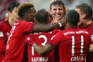Bayern M&uuml;nih Thomas M&uuml;ller'le galibiyete uzandı