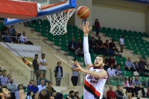 Eskişehir Basket galibiyet serisine devam ediyor