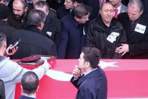 Sur şehidinin telefonundan &ccedil;ıkan vasiyet!