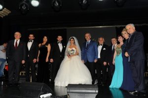 Se&ccedil;kin davetlileri buluşturan d&uuml;ğ&uuml;n...