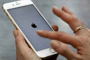 Apple'dan 53 hataya g&uuml;ncelleme geldi