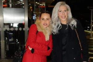 Hande Acar eltisiyle g&ouml;r&uuml;nt&uuml;lendi...