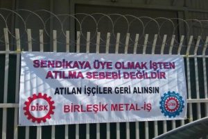 Bursa'da 7  emek&ccedil;i işten &ccedil;ıkarıldı, t&uuml;m fabrika direnişe ge&ccedil;ti!