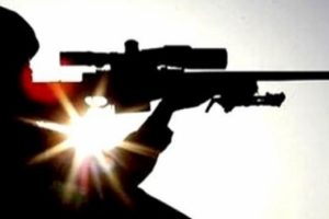 Yemen'de &uuml;st d&uuml;zey g&uuml;venlik yetkililerine suikast: 2 &ouml;l&uuml;