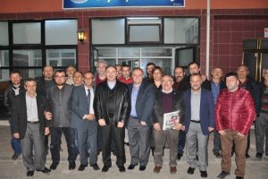 Bursa Mustafakemalpaşa Karadeniz Derneği'nde Aydemir g&uuml;ven tazeledi