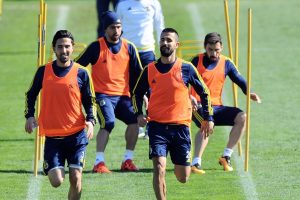 Fenerbah&ccedil;e, Lokomotiv Moskova ma&ccedil;ı hazırlıklarına başladı