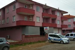 Karasu'da 14 mekan fuhuştan m&uuml;h&uuml;rlendi