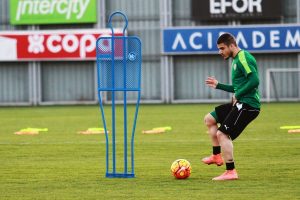 Bursaspor'da Eskişehirspor ma&ccedil;ı hazırlıkları 2 eksikle başladı