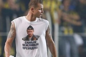 Lokomotiv'den &Ccedil;e&ccedil;en lider Kadirov'a ret!
