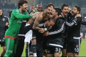 Gomez Kartal'ı liderliğe u&ccedil;urdu!