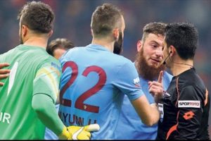 Aykut Demir, Deniz Ateş Bitnel'i tehdit etmiş!