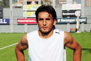 Denizlisporlu futbolculardan taraftara &ccedil;ağrı