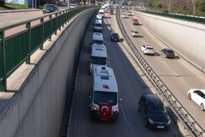 Bursa'da konvoylu eylem!