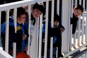 &Ccedil;ocuklar &ouml;l&uuml;rken onlar milyarlarca euro kazandı