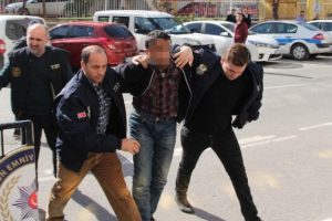 Samsun'da DHKP-C operasyonu: 2 g&ouml;zaltı