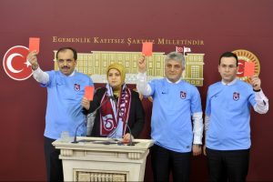 Trabzonlu milletvekilleri TFF ve MHK'yı istifaya davet etti