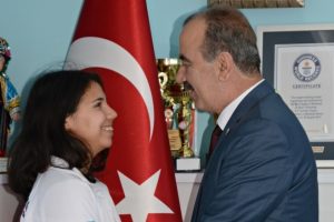 Mudanyalı y&uuml;z&uuml;c&uuml;, Muğla'da Bursa'yı temsil edecek