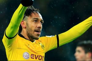 Aubameyang serveti reddetmiş!