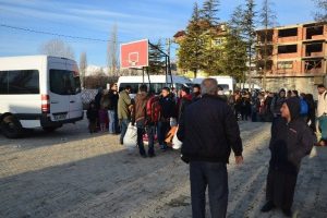 Ka&ccedil;ak g&ouml;&ccedil;menlere yardım eden 2 organizat&ouml;r tutuklandı