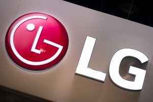 LG telefondan kontrol edilen top &uuml;retti