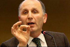 Muharrem Usta: "D&uuml;d&uuml;ğ&uuml;n&uuml; astı g&ouml;receksiniz"