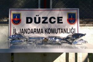 D&uuml;zce'de uyuşturucu operasyonu: 1 g&ouml;zaltı