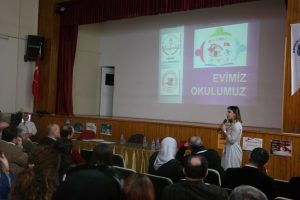 Bursa'da "Evimiz Okulumuz Projesi" başladı