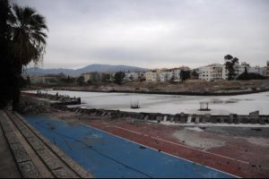 Karşıyaka'nın yeni stadyum inşaatı durduruldu