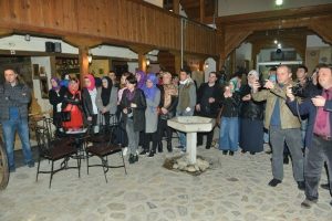 G&uuml;rcistanlı &ouml;ğrencilerden Bursa'ya &ccedil;ıkartma