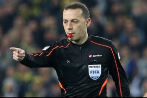 Fenerbah&ccedil;e - Beşiktaş derbisi &ouml;ncesi C&uuml;neyt &Ccedil;akır şoku!