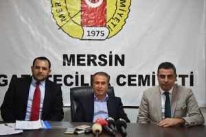 Mersin başkanı &Ccedil;alışkan eski başkan Kahramanlı'yı su&ccedil;ladı