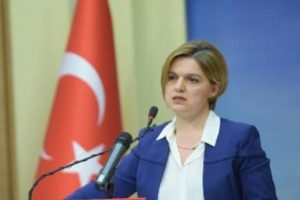 CHP'li B&ouml;ke'den Erdoğan'a 'El Nusra' eleştirisi