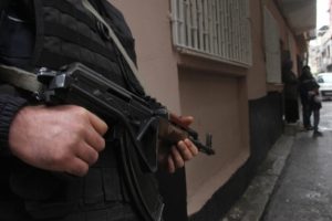 Ankara polisinden Eryaman'da operasyon