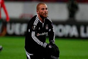 Beşiktaş'ta G&ouml;khan T&ouml;re'nin durumu belirsizliğini koruyor