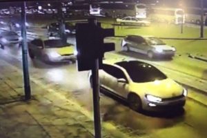 Bomba y&uuml;kl&uuml; o ara&ccedil; patlamadan 2 dakika &ouml;nce kamerada