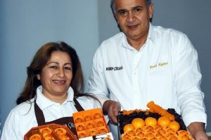 Mandalina &ccedil;ikolatasını tanıttı, bir g&uuml;n sonra &ouml;ld&uuml;