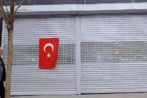 Kırıkkale'deki kuyumcular, 2 şehit i&ccedil;in kepenk kapattı