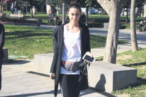 Asena Tuğal evlilik sorularını ge&ccedil;iştirdi...