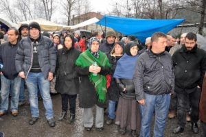 Termik santral iş&ccedil;ilerinin 'kadro' eylemi s&uuml;r&uuml;yor