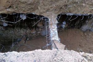 Erbaa'da yolun altından umumi tuvalet &ccedil;ıktı
