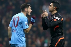 PFDK'dan Trabzonsporlu futbolculara ceza yağdı