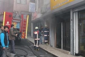 Beyoğlu'nda tarihi hamamda yangın paniği