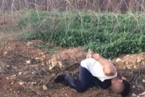 PKK'ya silah g&ouml;t&uuml;r&uuml;rken yakalandılar