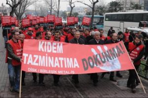 Bursa'da otomotiv iş&ccedil;ilerinden tepki y&uuml;r&uuml;y&uuml;ş&uuml;