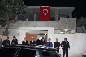 Şehit ateşi Mersin'e d&uuml;şt&uuml;...