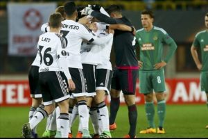 Valencia 10 gol atarak turladı!