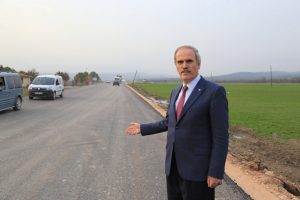 Bursa'da kırsal kesim yol &ccedil;alışmaları devam ediyor